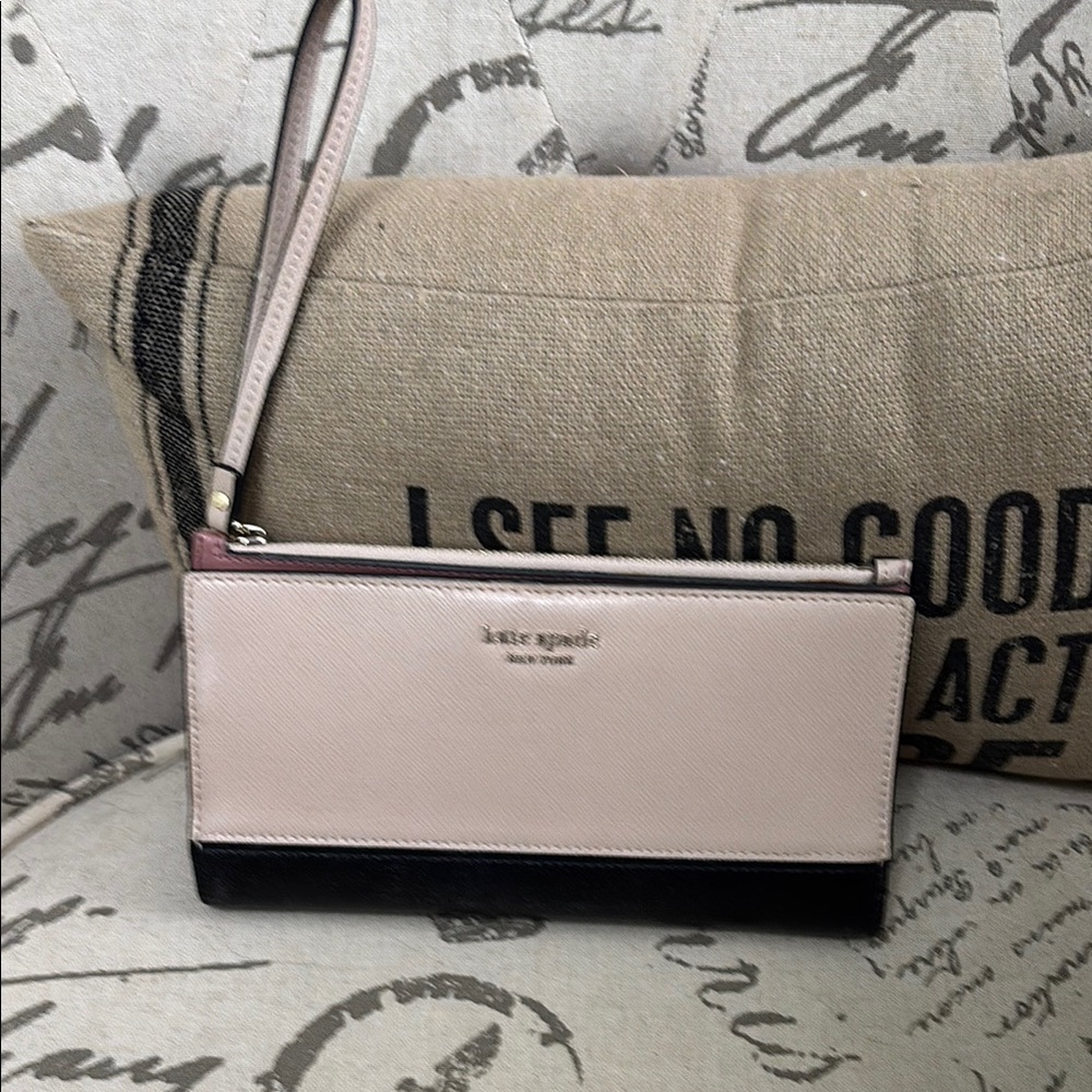 Authentic Kate Spade wallet wristlet